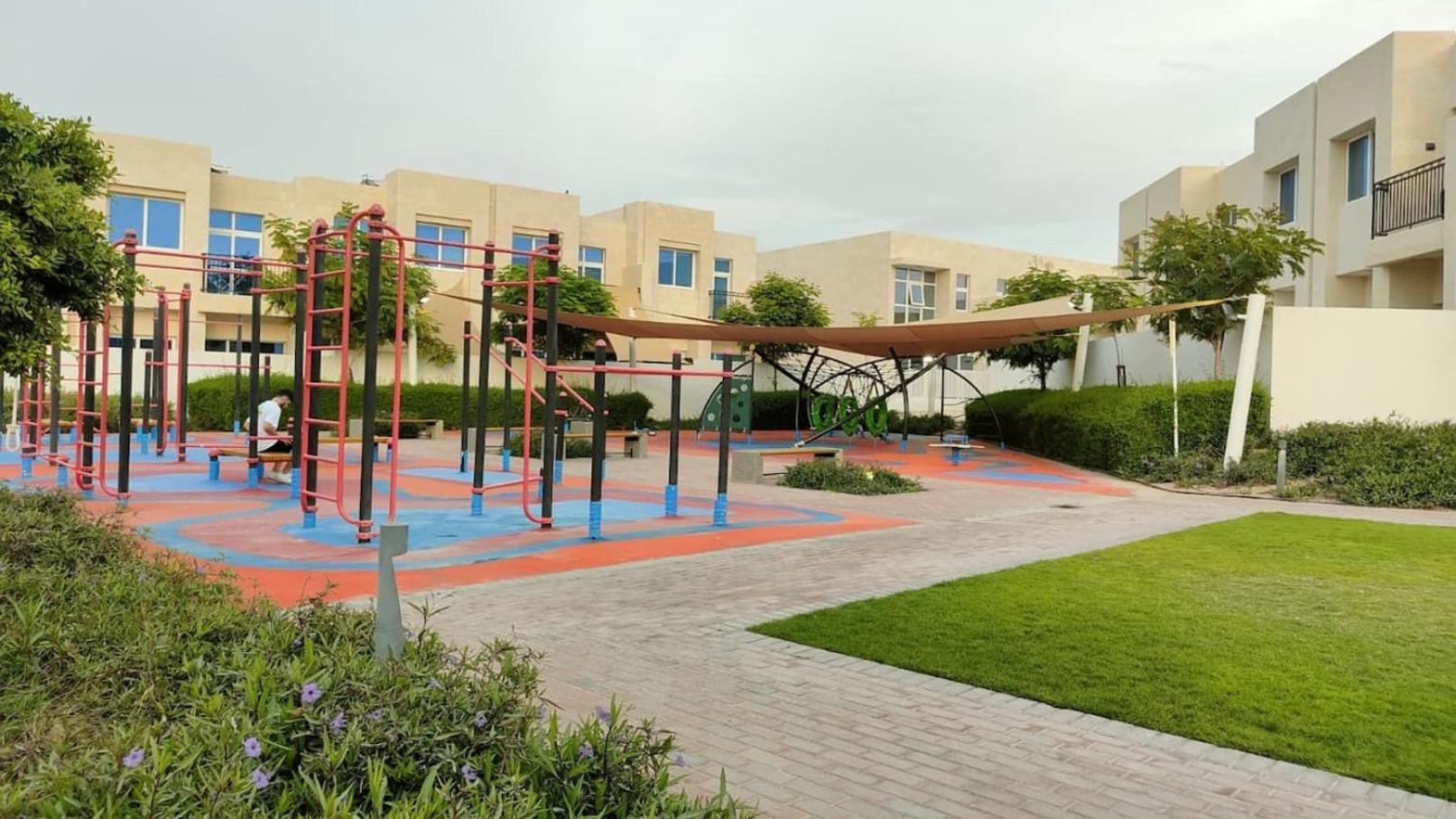 Villa Victoria Damac Hills 2 Family Retreat With Waterpark And Petting Farm Dubai Exterior photo